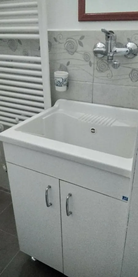 Crispi Accomodation B&B Катания Апарт-отель